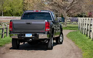   GMC Sierra 2500 HD SLE Z71 Crew Cab - 2011