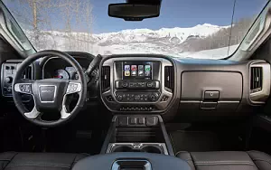   GMC Sierra 2500 HD Denali Crew Cab - 2016