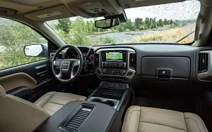   GMC Sierra 2500 HD Denali Crew Cab - 2017