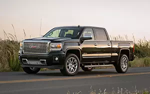   GMC Sierra Denali Crew Cab - 2013