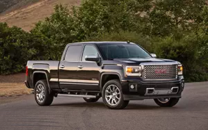   GMC Sierra Denali Crew Cab - 2013