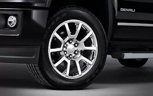   GMC Sierra Denali Crew Cab - 2013