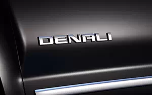   GMC Sierra Denali Crew Cab - 2013