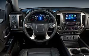   GMC Sierra Denali Crew Cab - 2013