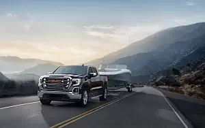   GMC Sierra SLT Crew Cab - 2018