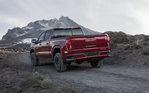   GMC Sierra AT4X Crew Cab - 2022