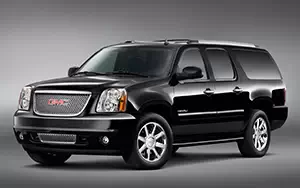   GMC Yukon XL Denali - 2012
