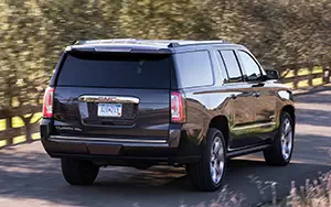   GMC Yukon XL Denali - 2014