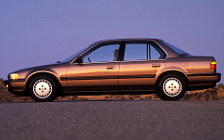   Honda Accord - 1990