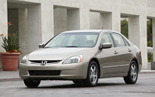   Honda Accord Hybrid - 2005