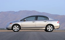   Honda Civic Sedan - 2006