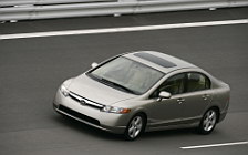   Honda Civic Sedan - 2006