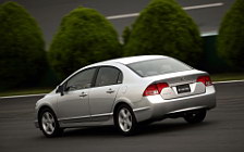   Honda Civic Sedan - 2006