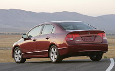   Honda Civic Sedan - 2006
