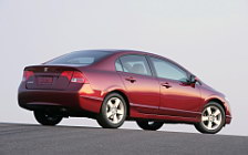   Honda Civic Sedan - 2006