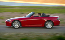   Honda S2000 - 2004