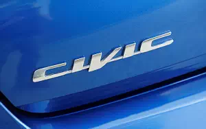   Honda Civic Sport - 2015