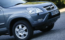   Honda CR-V - 2004