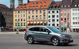   Honda CR-V - 2012