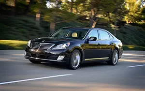   Hyundai Equus US-spec - 2014