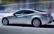  Hyundai Genesis Coupe 2010