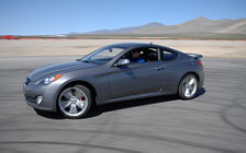  Hyundai Genesis Coupe 2010