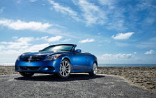   Infiniti G37 S Convertible - 2009