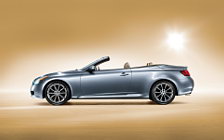   Infiniti G37 S Convertible - 2009