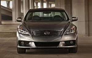   Infiniti IPL G37 Coupe - 2012