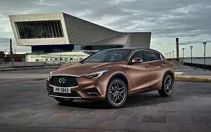   Infiniti Q30 2.2d AWD - 2015