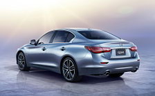   Infiniti Q50 - 2013