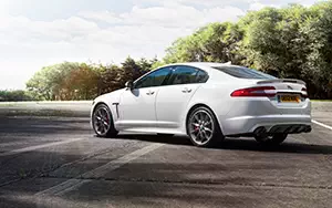   Jaguar XFR Speed Pack UK-spec - 2012