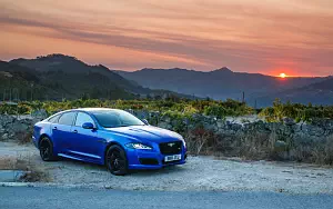   Jaguar XJR575 LWB UK-spec - 2017