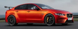 Jaguar XE SV Project 8 - 2017