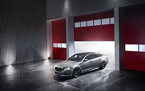   Jaguar XJR - 2013