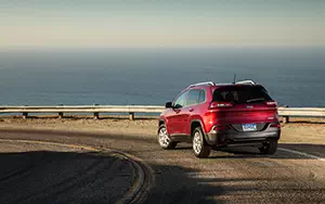   Jeep Cherokee Latitude - 2014