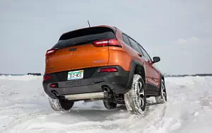   Jeep Cherokee Trailhawk - 2015