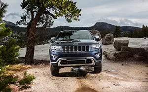   Jeep Grand Cherokee Limited - 2013