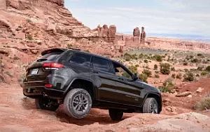   Jeep Grand Cherokee 75th Anniversary - 2016