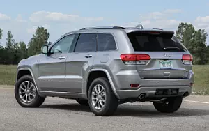   Jeep Grand Cherokee Overland - 2016