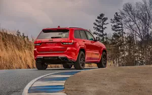   Jeep Grand Cherokee Trackhawk - 2017