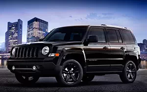   Jeep Patriot Altitude - 2012