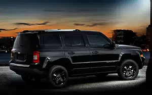   Jeep Patriot Altitude - 2012