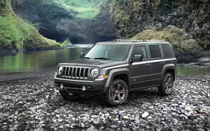   Jeep Patriot 75th Anniversary - 2016