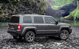   Jeep Patriot 75th Anniversary - 2016