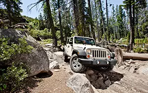   Jeep Wrangler Unlimited Rubicon - 2012