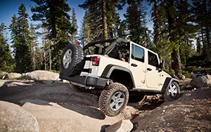   Jeep Wrangler Unlimited Rubicon - 2012