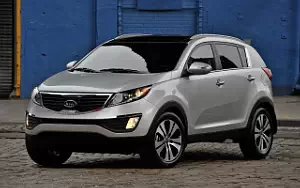   Kia Sportage US-spec - 2011