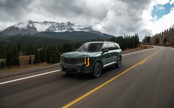���� ���������� Kia Telluride HEV X-Line US-spec - 2026
