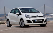   Kia Rio 5door White - 2011